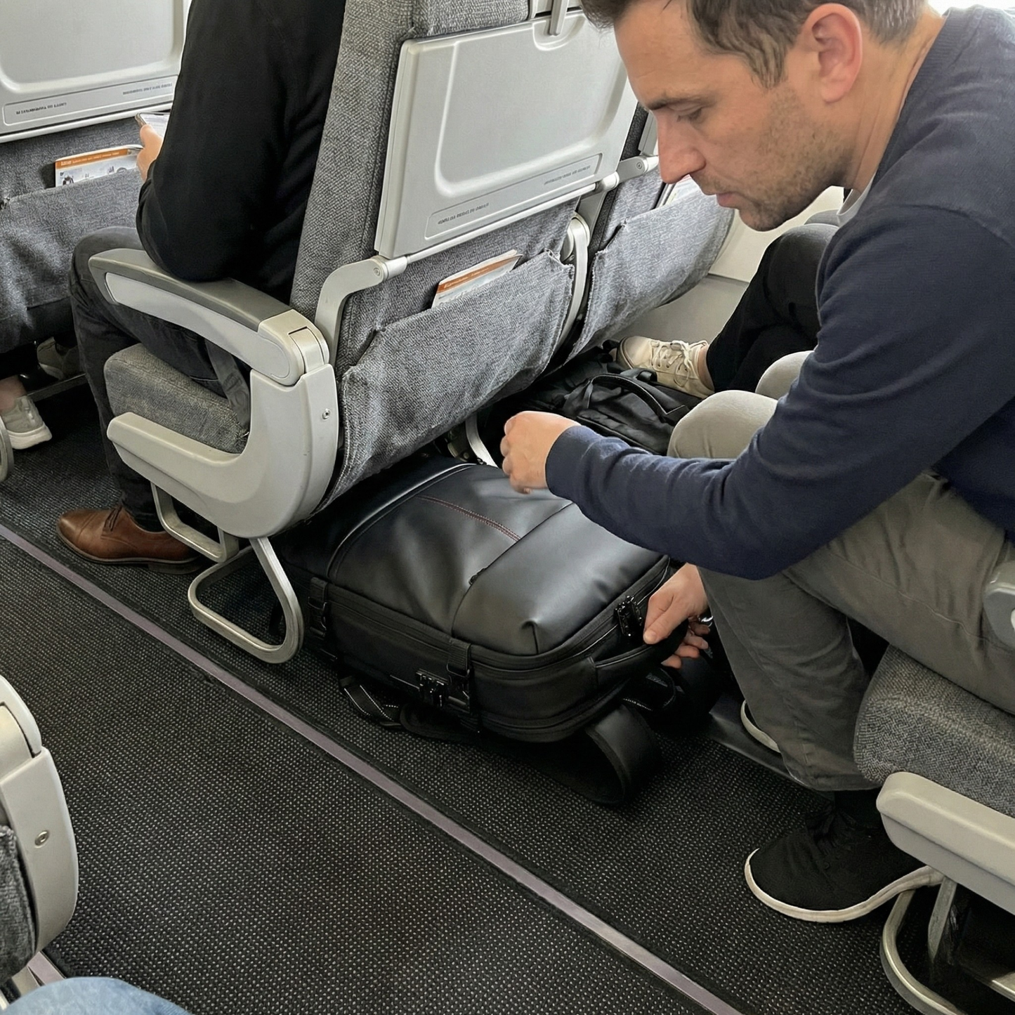 Easyjet approved cabin bag 45x36x20 | Vacuum Compression 40L